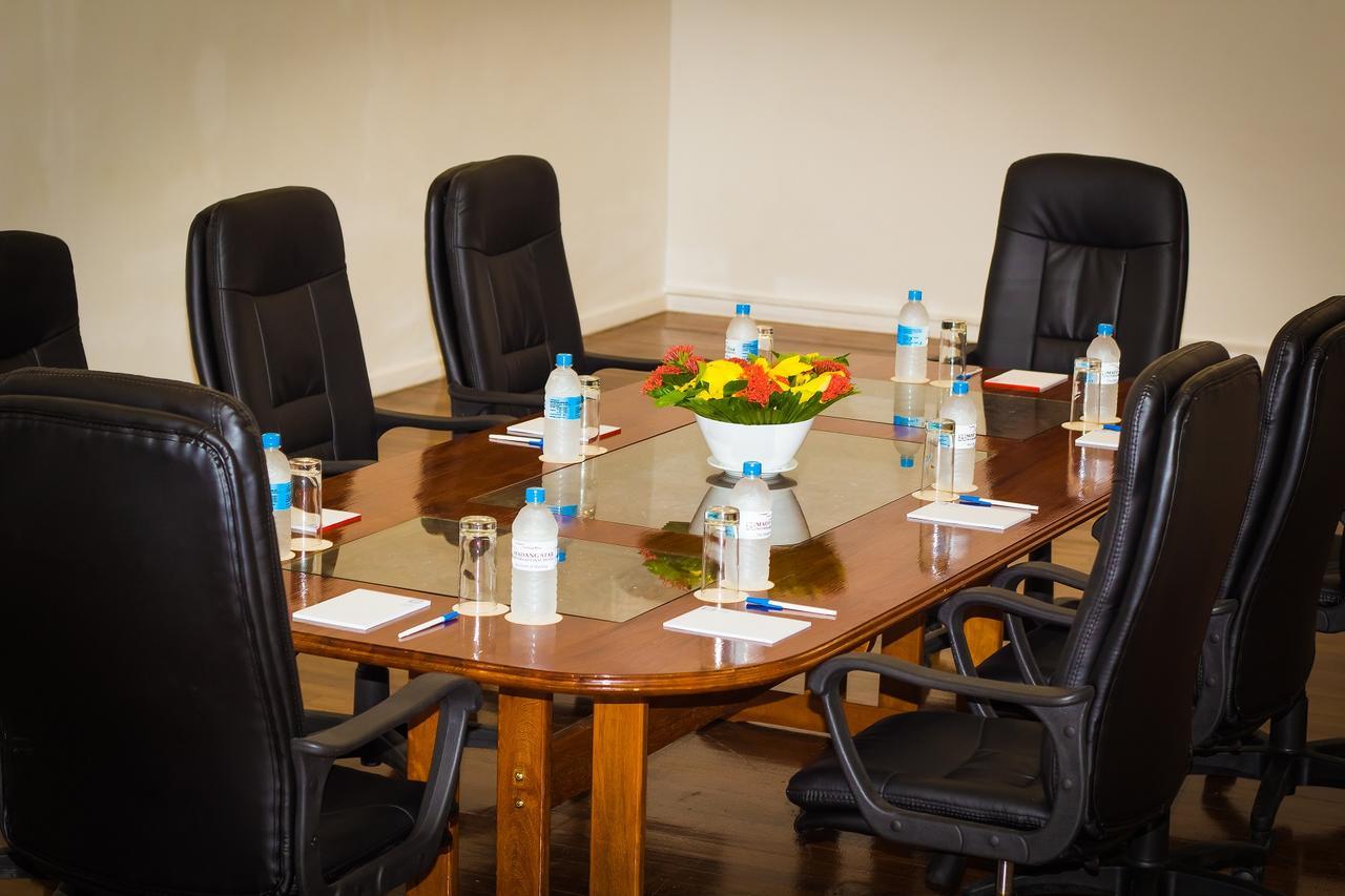 Madang Star International Hotel Екстер'єр фото